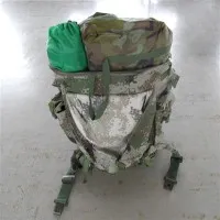 Uitbreidbare militaire rugzak